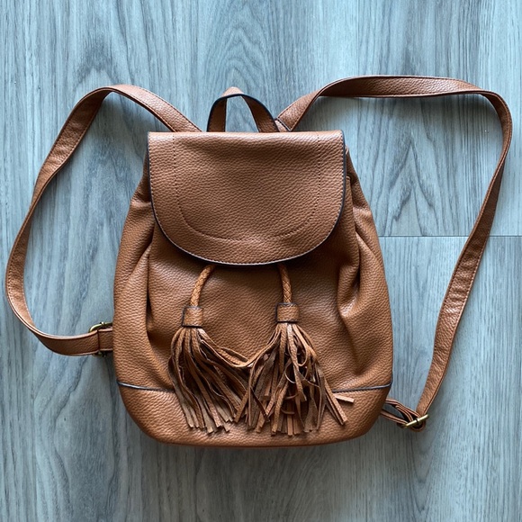 G.H. Bass & Co. Backpack - Picture 1 of 4